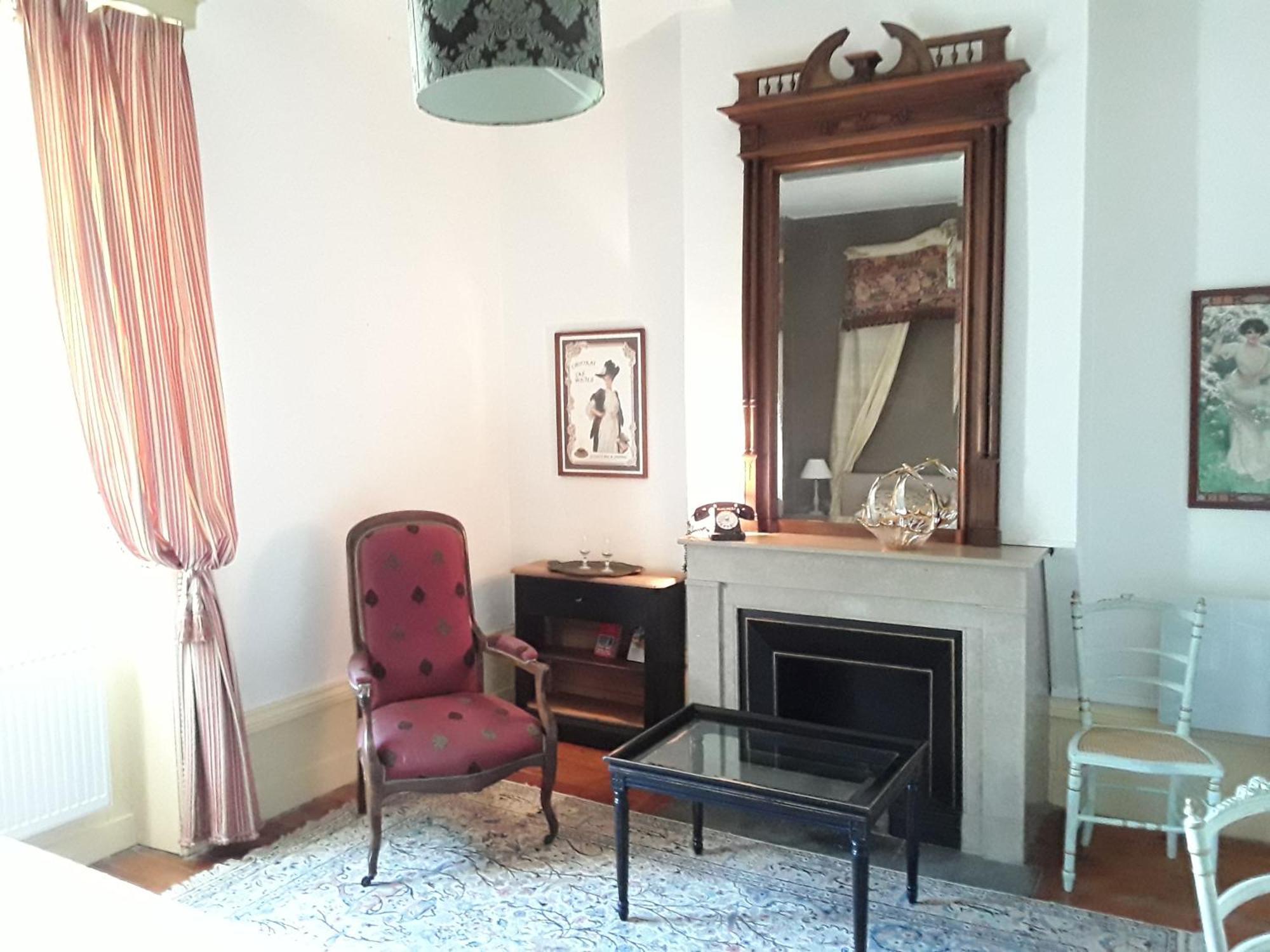 Chateau De Prety - Maison D'Hotes エクステリア 写真